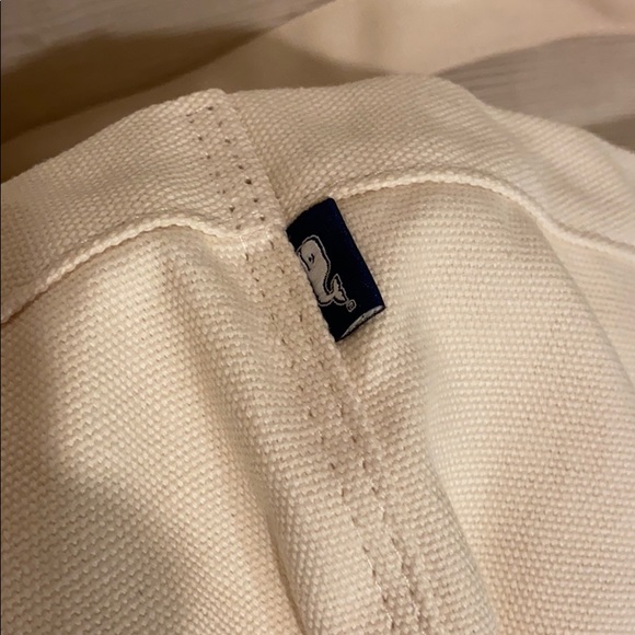 Vineyard Vines Whale Graphic Tote - Picture 5 of 5